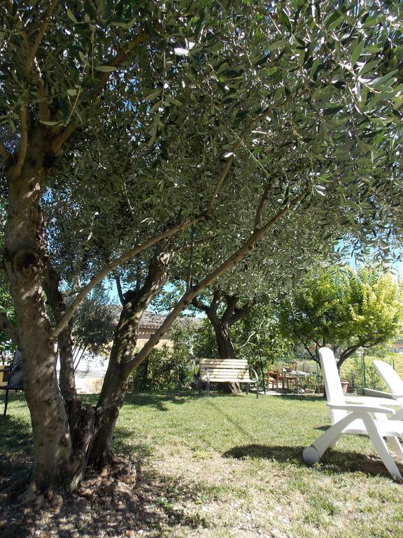 شقة Il Borghetto San Lorenzo in Campo المظهر الخارجي الصورة